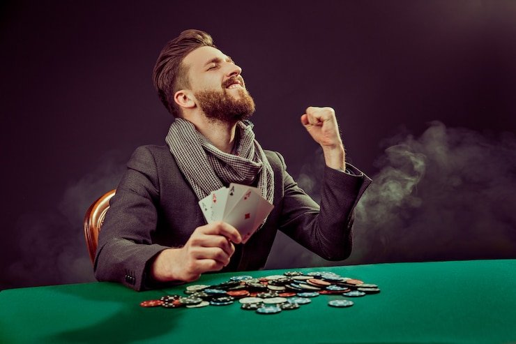 Privasi akun promosi untuk pengguna dewasa
